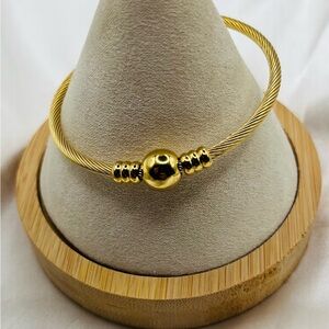 Elegant Gold-Toned Women's Bracelet